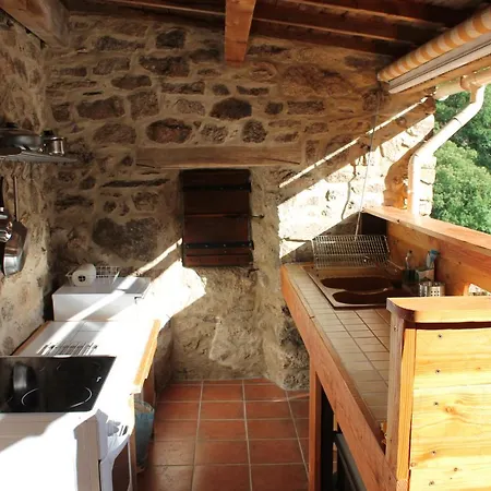 Moulin Deleuze Bed & Breakfast *